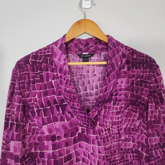 St. John Silk Purple V-neck Long Sleeve Blouse Size 10 - Picture 3 of 9